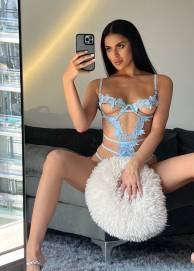 Karyna 657-461-3780